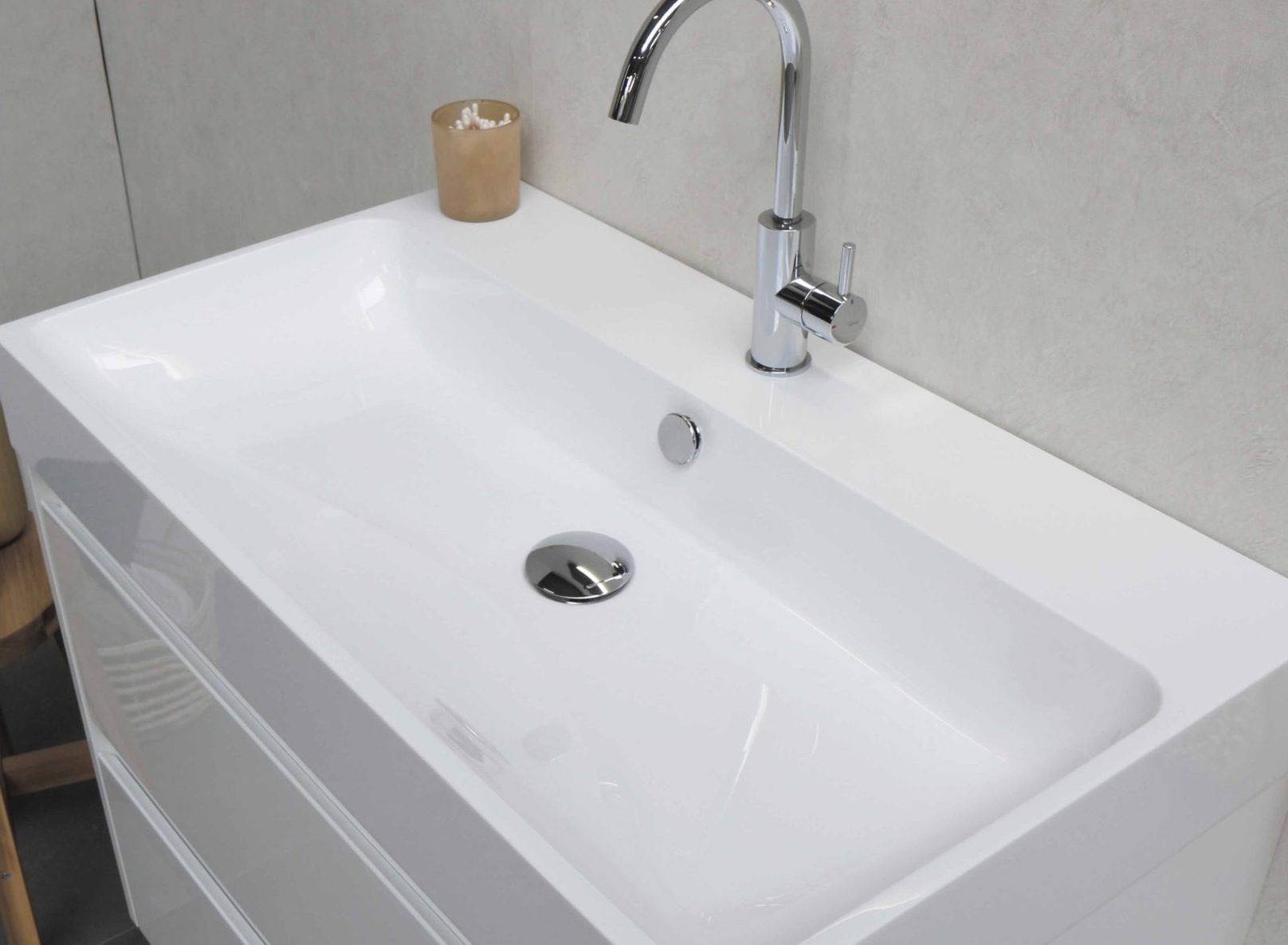 ”幅広洗面台”